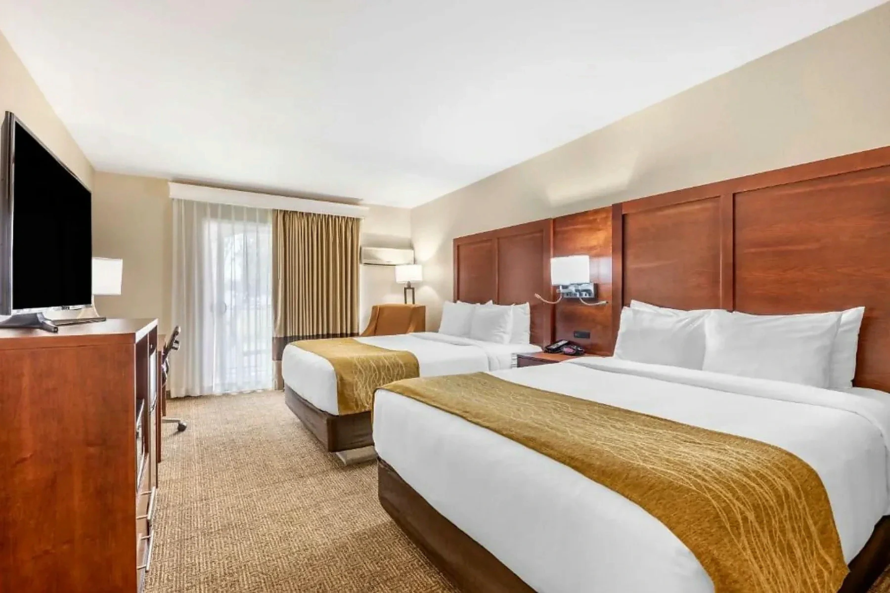 Double Bed Room